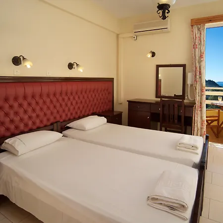 Lorenzo 2* Lassi (Kefalonia)